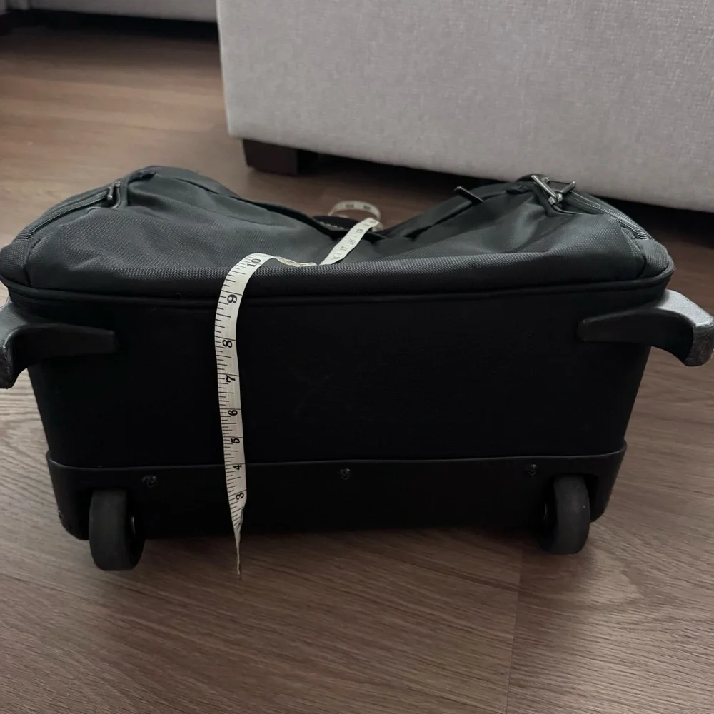 Briggs & Riley Black Rolling small traveling bag